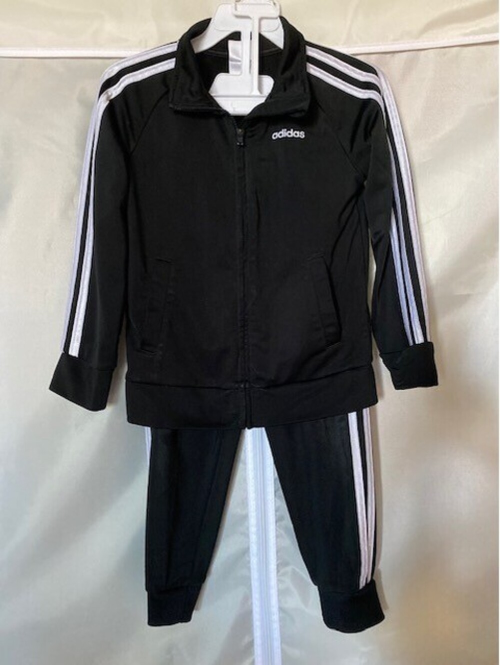 Adidas Toddler Girl's Black and White Jogging Suit outfit - Size 5